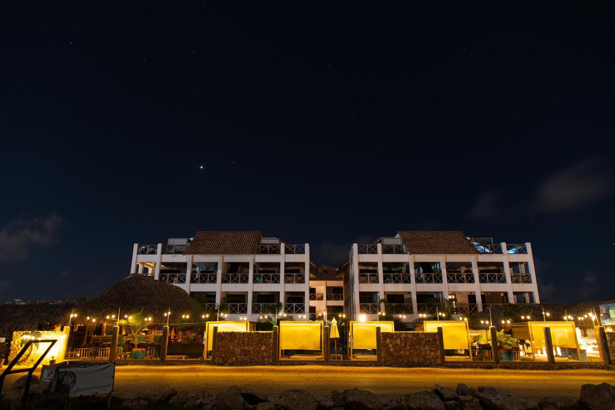 Bloozz Resort Bonaire Playa Exterior foto