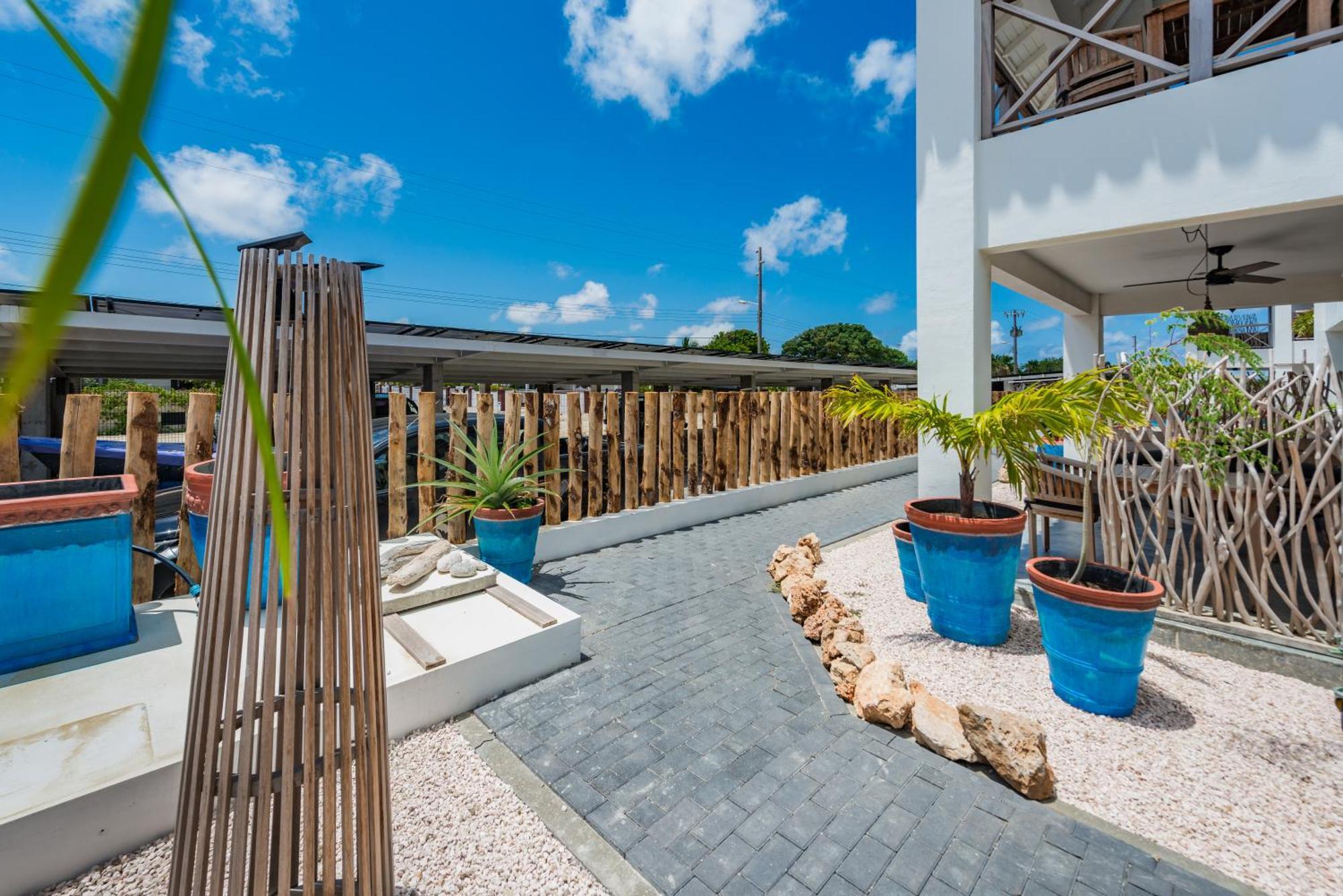 Bloozz Resort Bonaire Playa Exterior foto